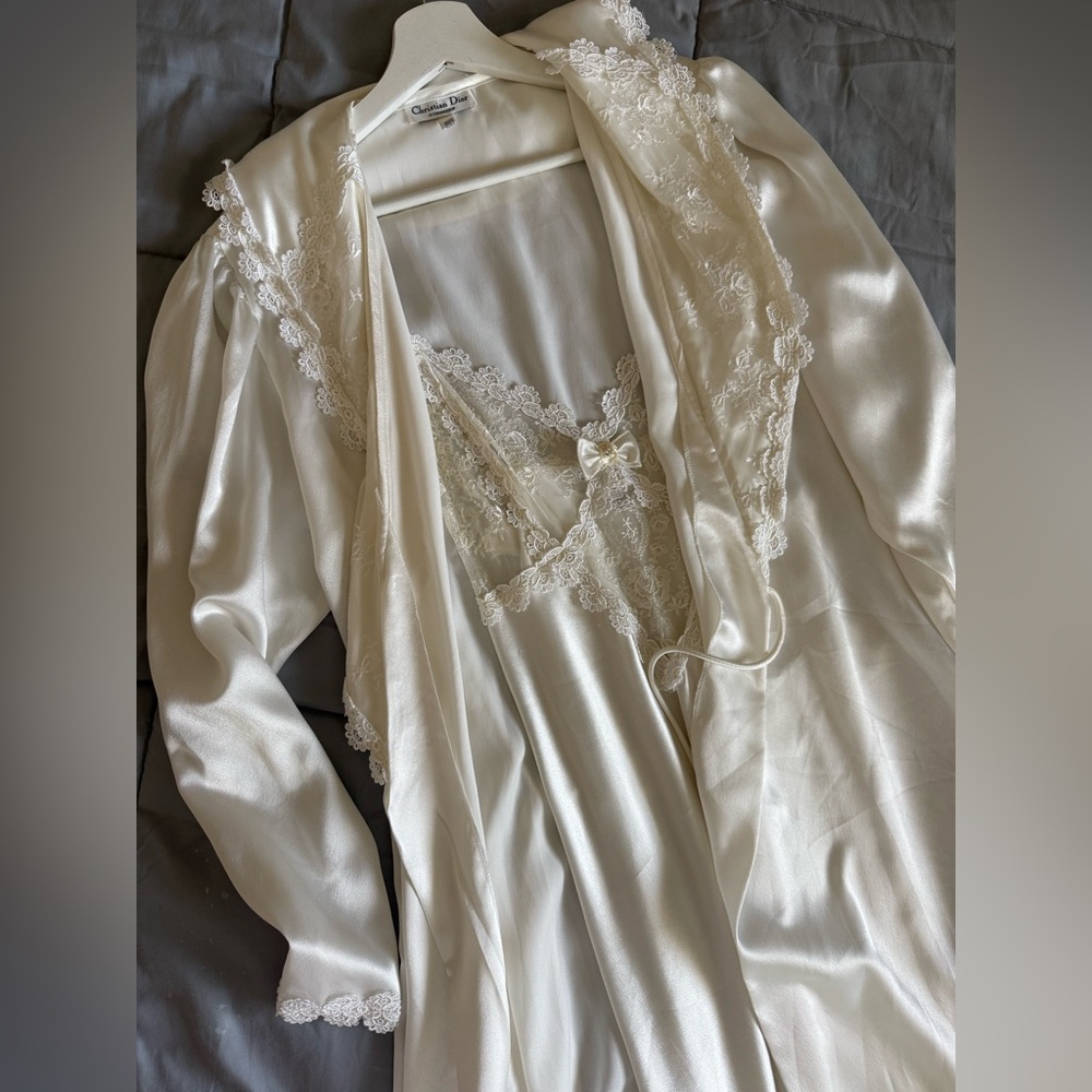RARE Vintage Christian Dior Nightgown & Robe Set – Le Connaisseur Collection, XS